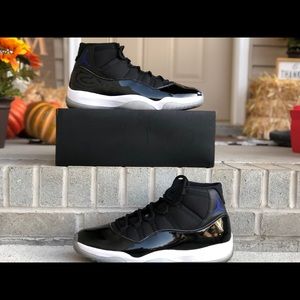 Air Jordan 11 Retro Black/Dark Space Jam 2016